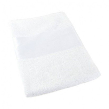 Рушник з білим бордюром