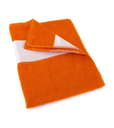 Полотенце с белым бордюром